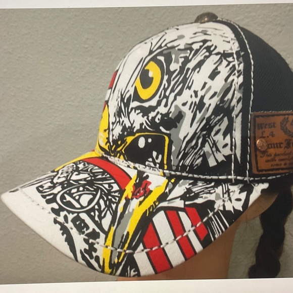 441 Cap. - Picture 2 of 10